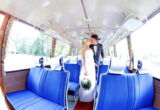 Fotoshooting im Bus Trauung im Oldtimerbus